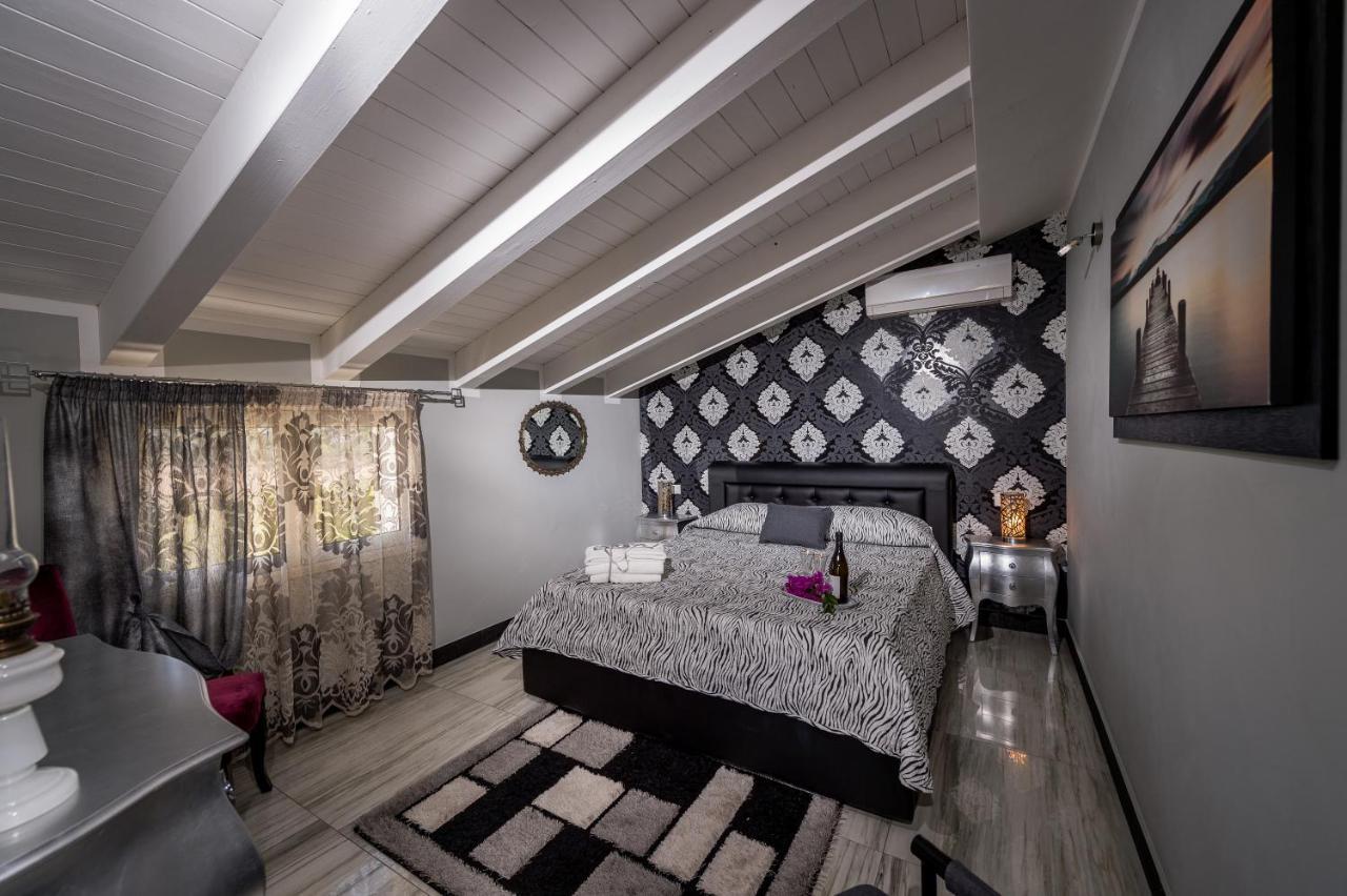 קאסטלמארה דל גולפו Moresca Exclusive Villa - Pool & Spa מראה חיצוני תמונה